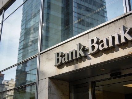 UBS Reopens Long Euro-Dollar Trade as Central Bank Moves Shift Market Outlook Currency Information