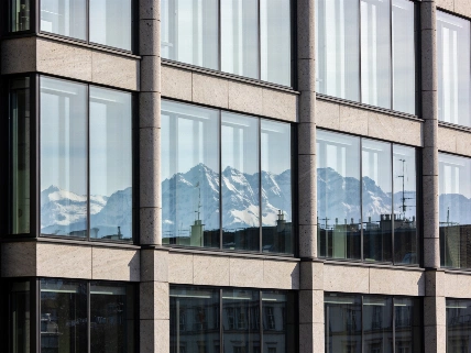 Swiss Franc Becomes New Favorite for Low-Cost Borrowing Currency Information