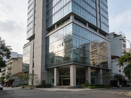 Techcombank Considers $2 Billion Stake Sale to Foreign Investor Currency Information