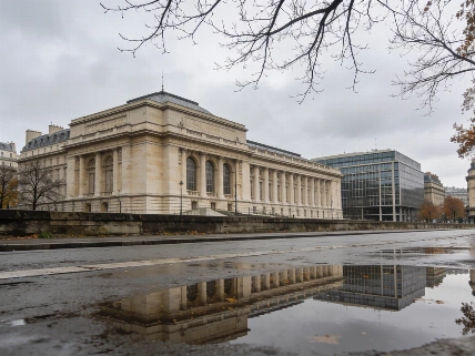 French Budget Fight Tests Eurozone Contagion Risk Currency Information