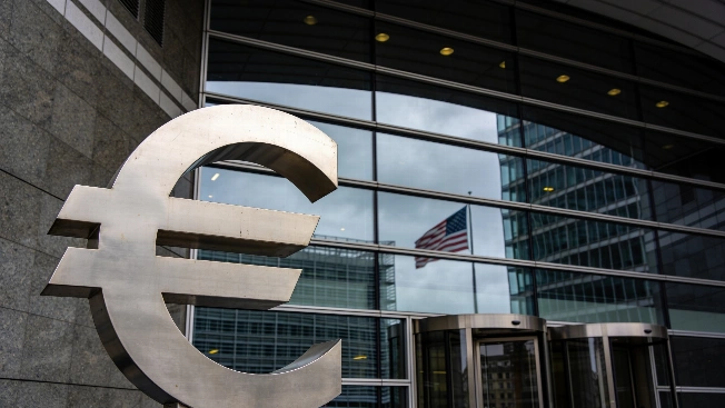 Euro-Dollar Exchange Rate Faces Crucial Test After Fed Decision Currency Information