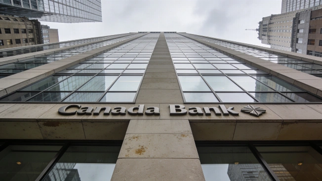 Canadian Dollar Expected to Stay Stable Before Modest Strengthening Currency Information