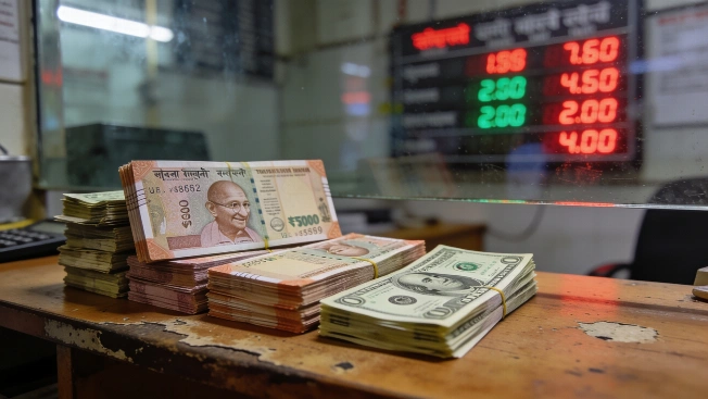 Rising Oil Costs Halt Indian Rupee Gains Against the US Dollar Currency Information