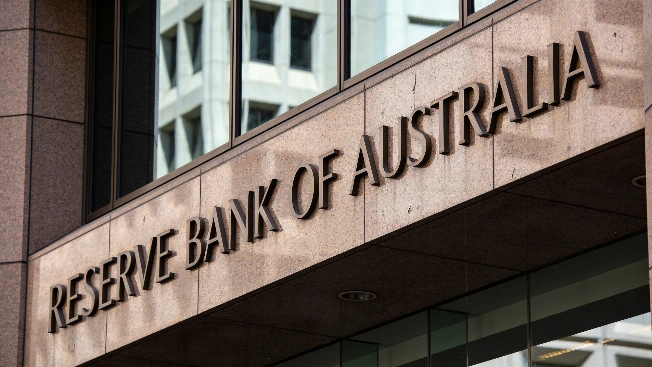 Australian Dollar Outlook Shifts as Goldman Sachs Expects RBA Rate Hike Currency Information